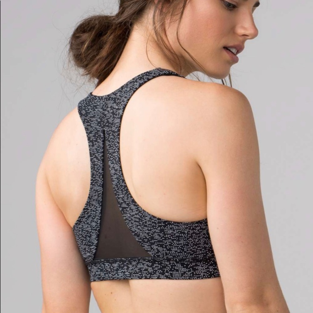Lululemon Invigorate Bra